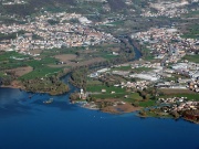 23 il fiume Oglio entra nel lago...